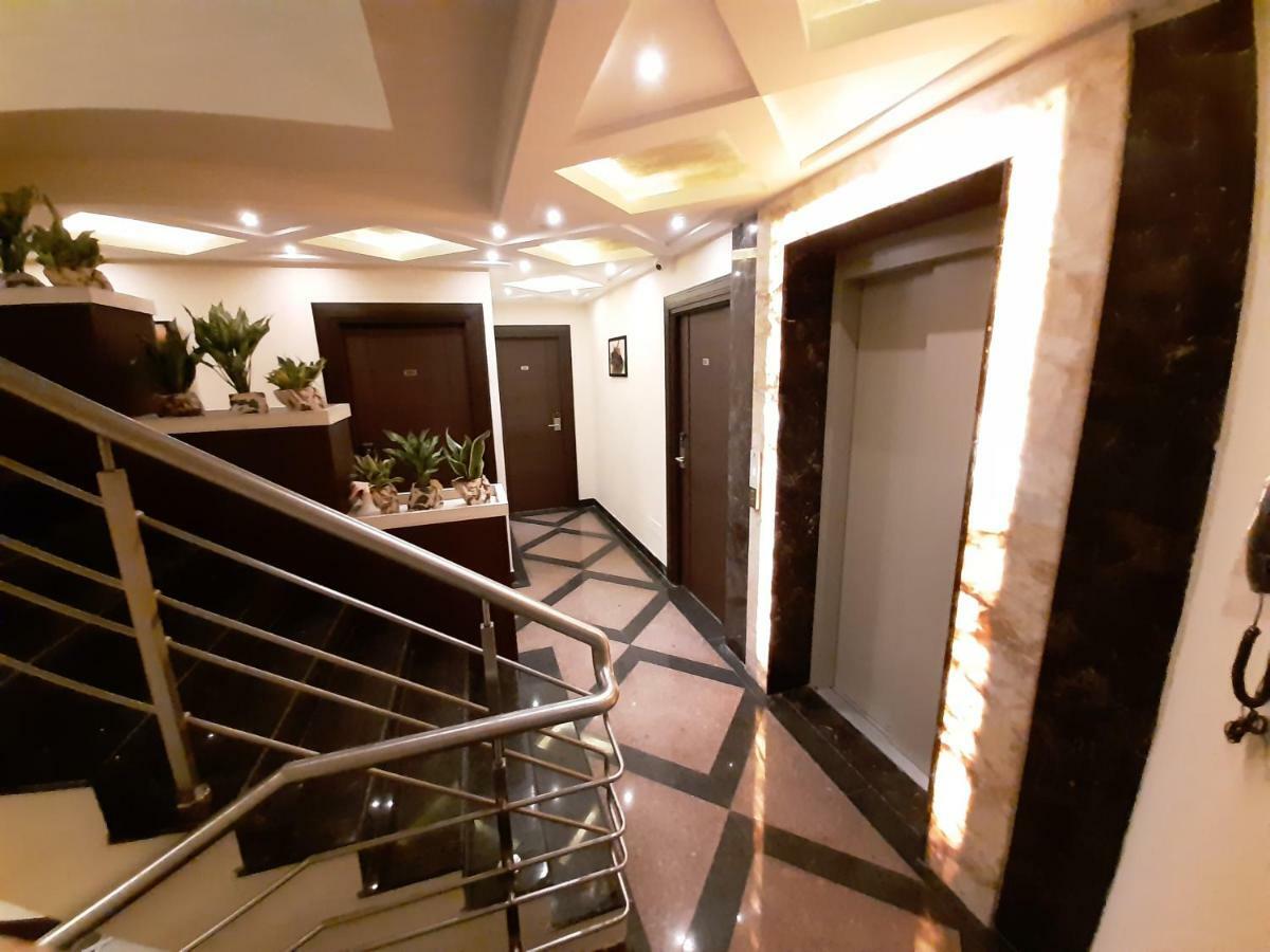 Liza Regency Hotel Ченай Екстериор снимка