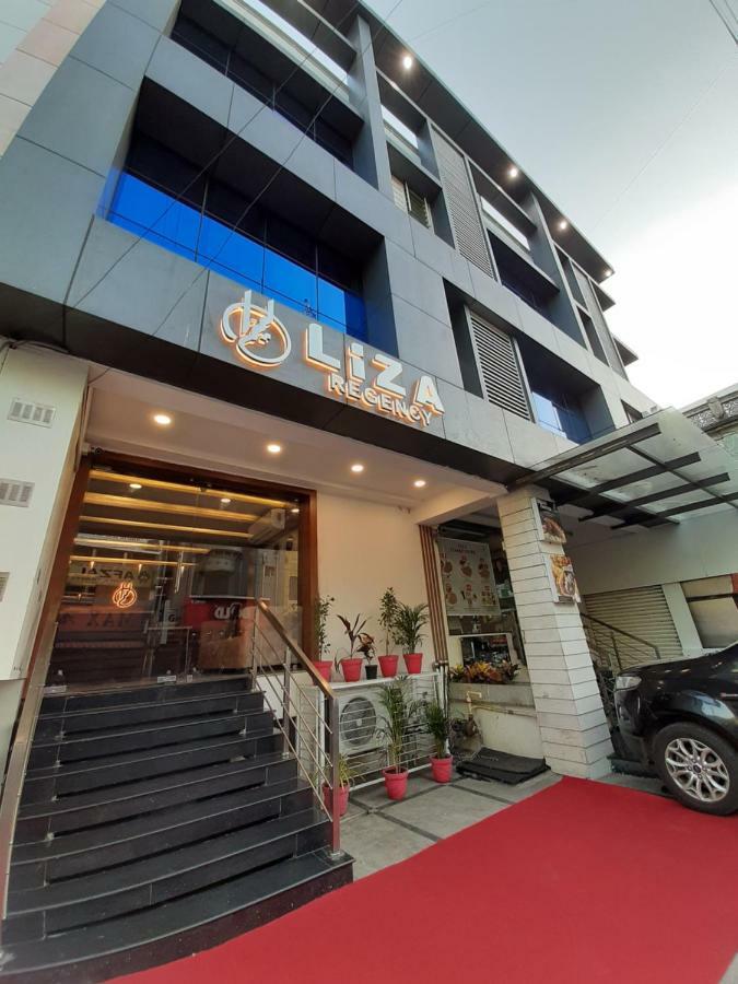 Liza Regency Hotel Ченай Екстериор снимка