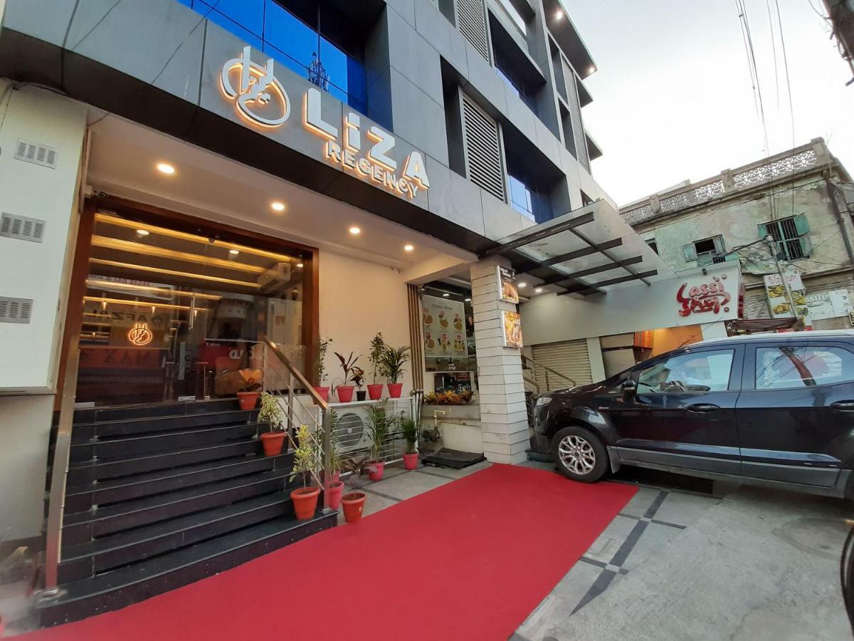Liza Regency Hotel Ченай Екстериор снимка