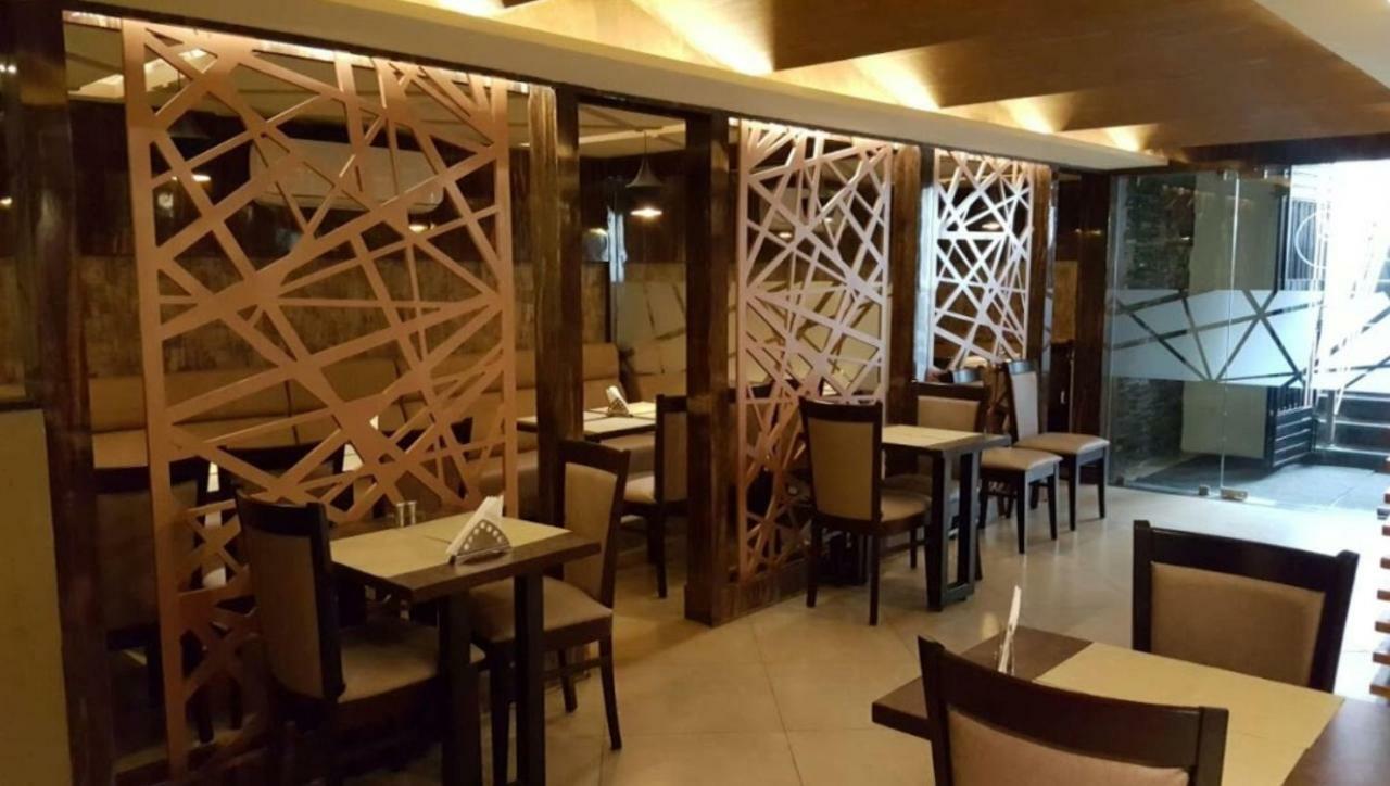 Liza Regency Hotel Ченай Екстериор снимка